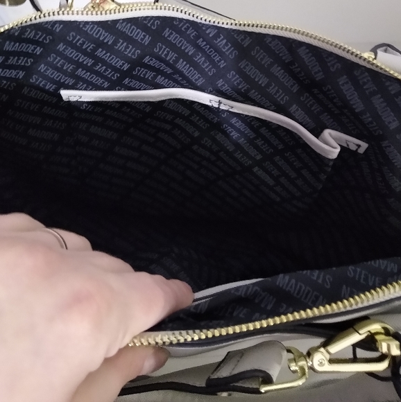 NWT Steve Madden crossbody handbag - Picture 7 of 11